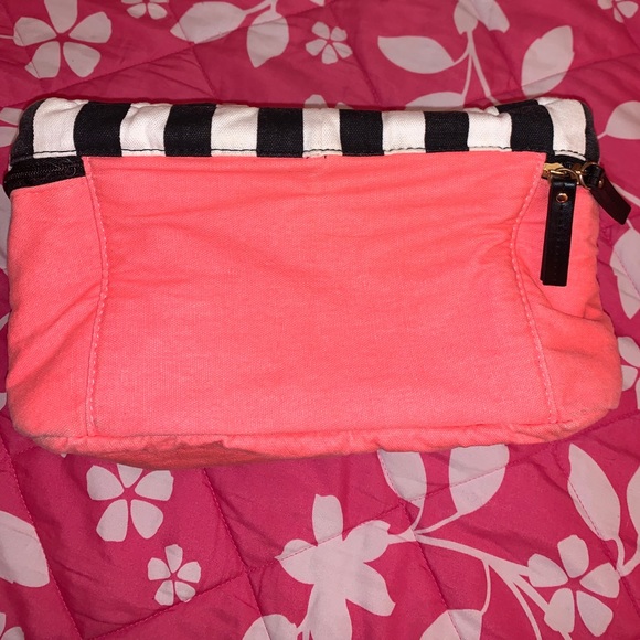 Victoria’s Secret Travel Pouch - Picture 3 of 7